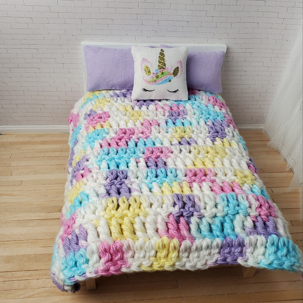 Miniature Dollhouse Crochet Blanket Purple 1:12 Scale